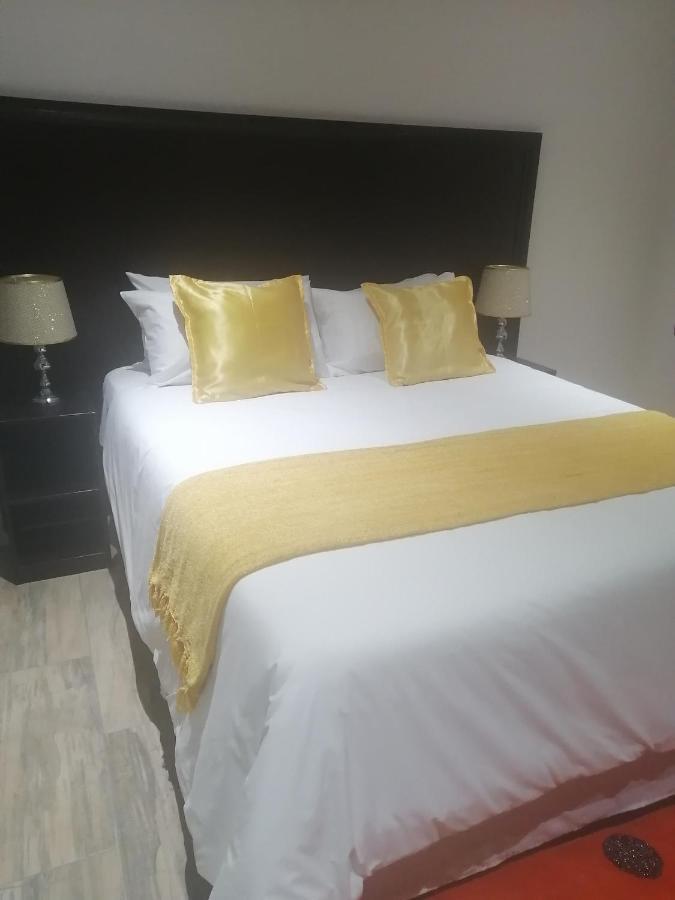 Lala Poa Guest House Klerksdorp Zewnętrze zdjęcie